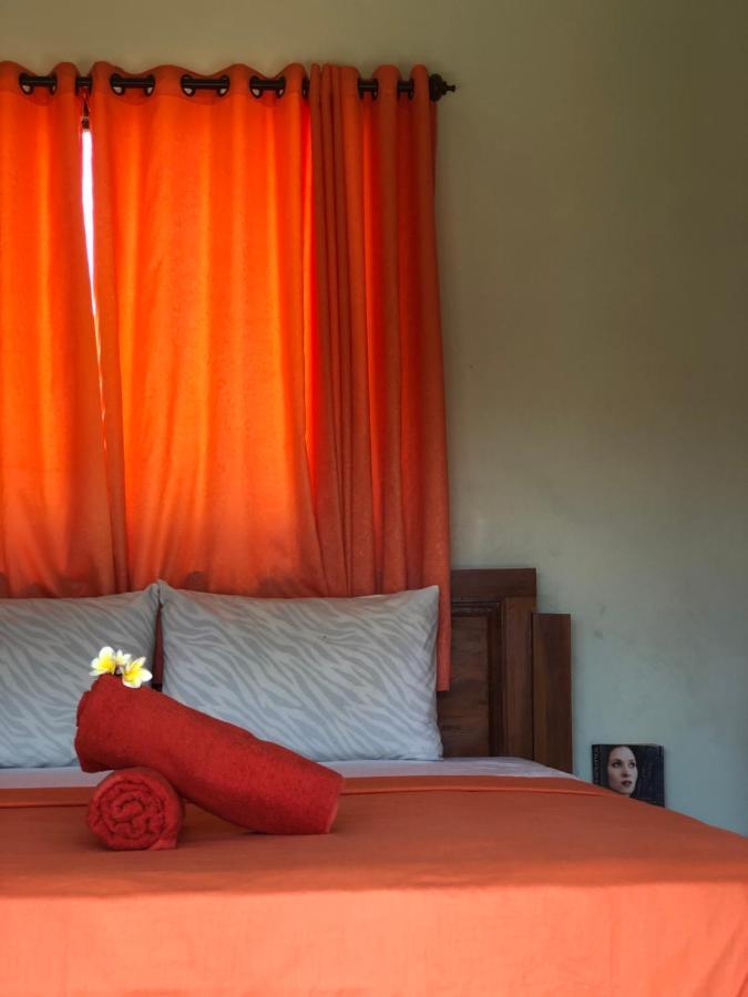 Tira Amed Homestay Exterior foto