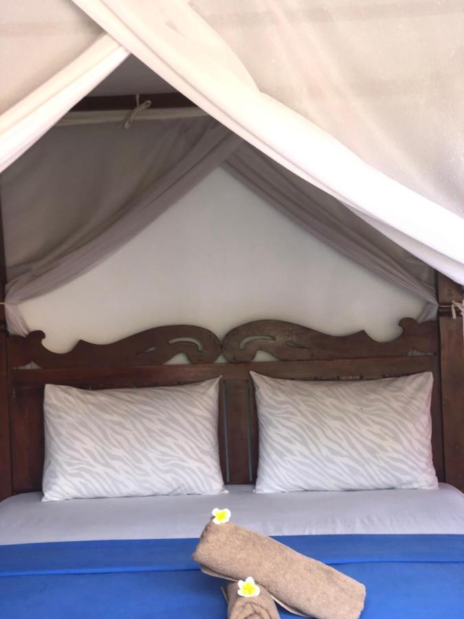 Tira Amed Homestay Exterior foto