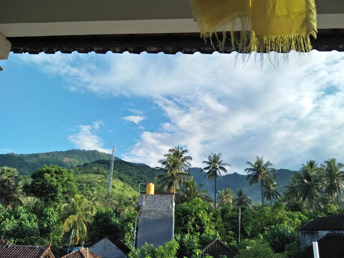 Tira Amed Homestay Exterior foto