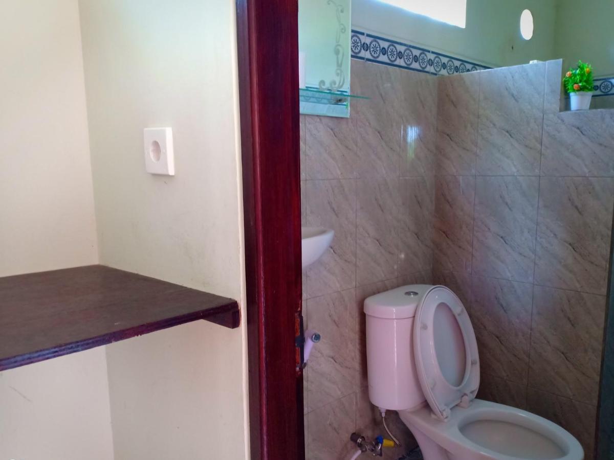 Tira Amed Homestay Exterior foto