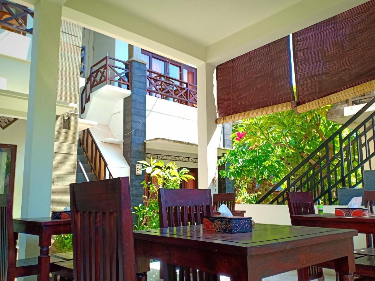 Tira Amed Homestay Exterior foto